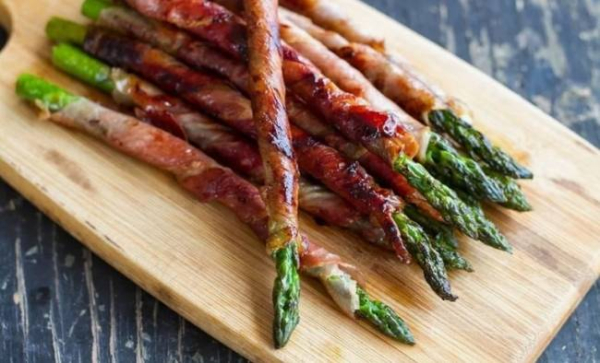 7 продуктов, которые вызывают обезвоживание