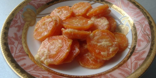 Тушеная морковь - как вкусно приготовить гарнир в домашних условиях по пошаговым рецептам с фото Тушеная морковь - как вкусно приготовить гарнир в домашних условиях по пошаговым рецептам с фото