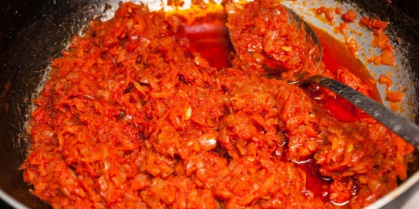 Тушеная морковь - как вкусно приготовить гарнир в домашних условиях по пошаговым рецептам с фото Тушеная морковь - как вкусно приготовить гарнир в домашних условиях по пошаговым рецептам с фото