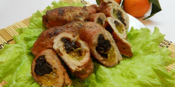 Рулетики с черносливом - как правильно и вкусно приготовить в домашних условиях по пошаговым рецептам с фото