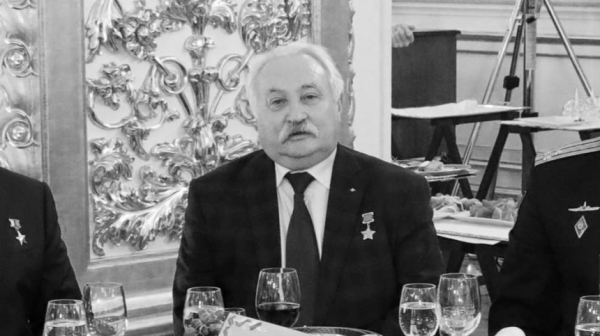 Умер герой песни &laquo;Батяня-комбат&raquo; генерал Александр Солуянов