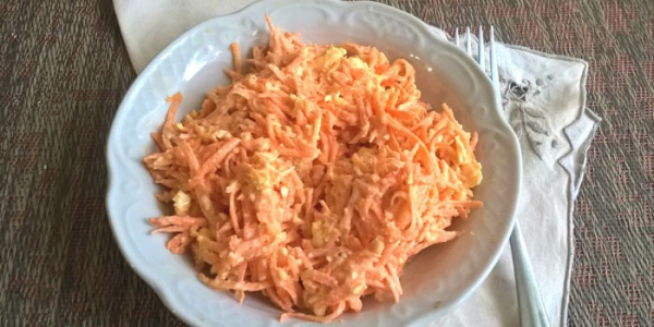 Салат с морковью и сыром - как готовить в домашних условиях по пошаговым рецептам с фото Салат с морковью и сыром - как готовить в домашних условиях по пошаговым рецептам с фото