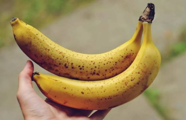 8 продуктов, помогающих справиться с головной болью