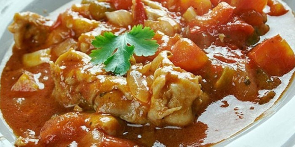 Гуляш из индейки - как вкусно приготовить в домашних условиях по пошаговым рецептам с фото Гуляш из индейки - как вкусно приготовить в домашних условиях по пошаговым рецептам с фото