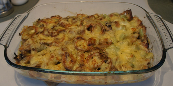 Индейка тушеная с овощами Индейка тушеная с овощами