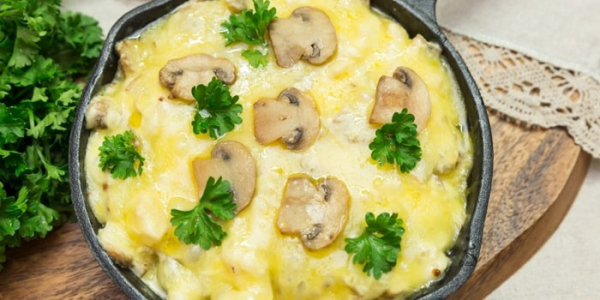 Жульен на сковороде - как приготовить с курицей, шампиньонами, сыром или морепродуктами