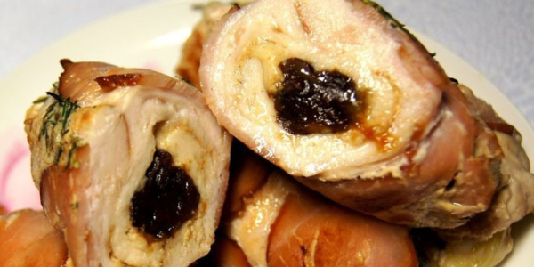 Рулетики с черносливом - как правильно и вкусно приготовить в домашних условиях по пошаговым рецептам с фото