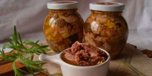 Тушенка из курицы в домашних условиях - пошаговые рецепты приготовления в банках с фото