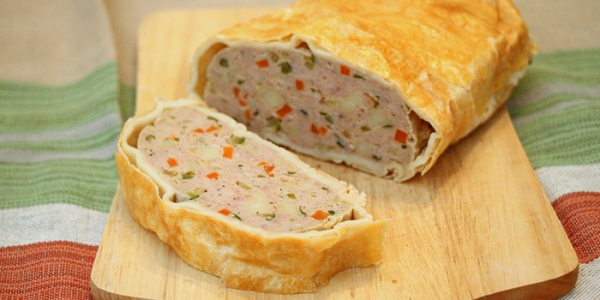Мясной рулет