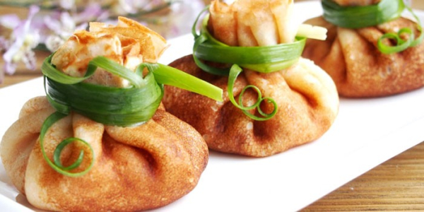 Жульен в тесте - пошаговые рецепты приготовления вкусной начинки в корзиночках, булочках или мешочках с фото