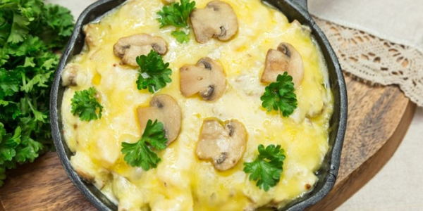 Жульен с курицей и грибами - пошаговый рецепт приготовления в домашних условиях с комментариями и фото