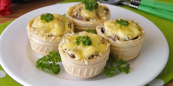 Тарталетки с грибами - пошаговые рецепты приготовления вкусной закуски в домашних условиях с фото
