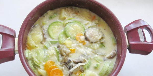 Овощное рагу с курицей