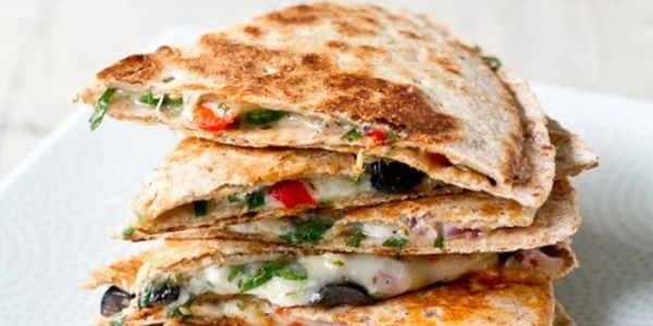 Что такое кесадилья - как приготовить лепешку и вкусную начинку дома по рецептам с фото
