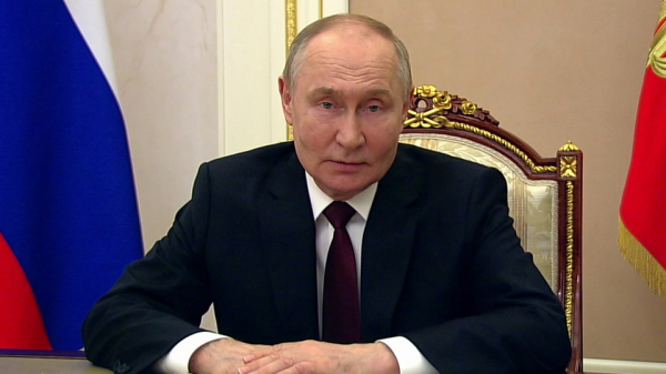 Владимир Путин поздравил с&nbsp;профессиональным праздником медицинских работников