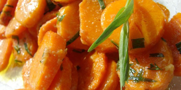 Тушеная морковь - как вкусно приготовить гарнир в домашних условиях по пошаговым рецептам с фото Тушеная морковь - как вкусно приготовить гарнир в домашних условиях по пошаговым рецептам с фото