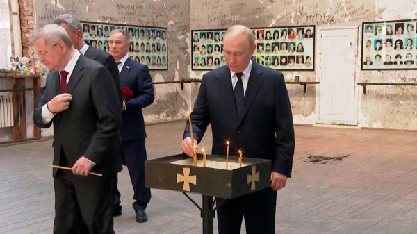 Владимир Путин в&nbsp;Беслане посетил мемориальный комплекс &laquo;Город ангелов&raquo;