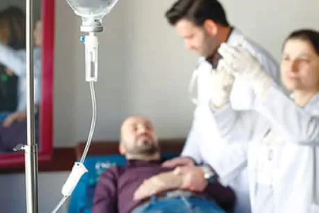 Почему важно прокапаться от алкоголя на дому
