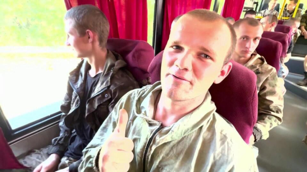103 российских военнослужащих, захваченных в Курской области, освобождены из украинского плена 103 российских военнослужащих, захваченных в Курской области, освобождены из украинского плена