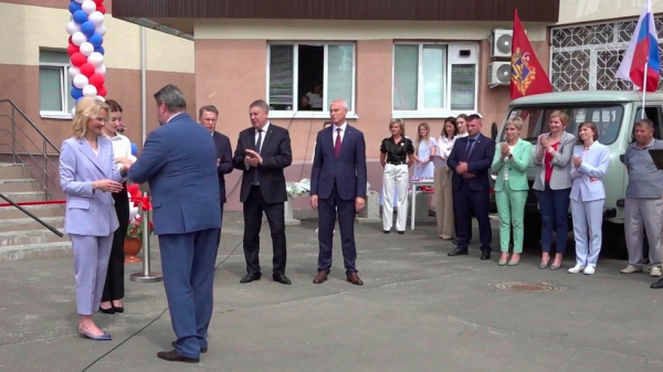 Татьяна Голикова и Михаил Мурашко в Брянске приняли участие в церемонии открытия новых хирургических корпусов Татьяна Голикова и Михаил Мурашко в Брянске приняли участие в церемонии открытия новых хирургических корпусов