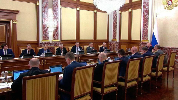 Правительство по&nbsp;поручению президента России повышает выплаты медработникам