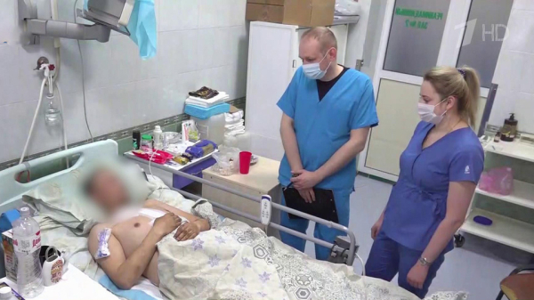 В&nbsp;Донецке врачи спасли раненного бойца, которому пуля попала&nbsp;прямо в&nbsp;сердце
