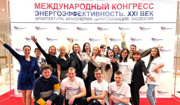Приз &ndash; каждому участнику!